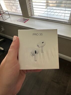 Amazon Pro 3S True Wireless Earbuds - White